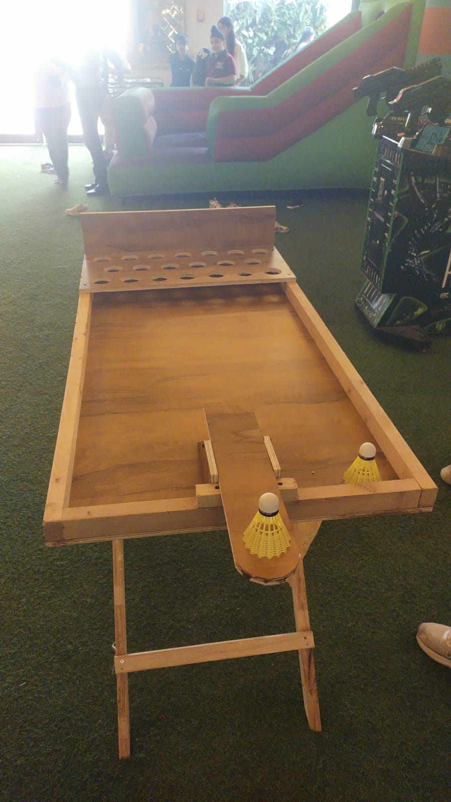shuttelcock wooden